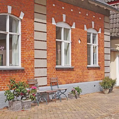 Apartment Stunning In With Kitchen Middelfart